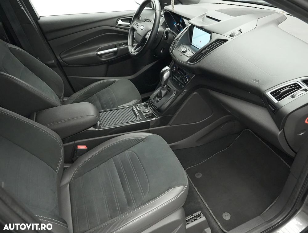 Ford Kuga 2.0 TDCi 4WD Powershift ST-Line - 13