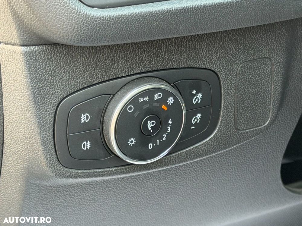 Ford Focus 1.0 EcoBoost Connected - 9
