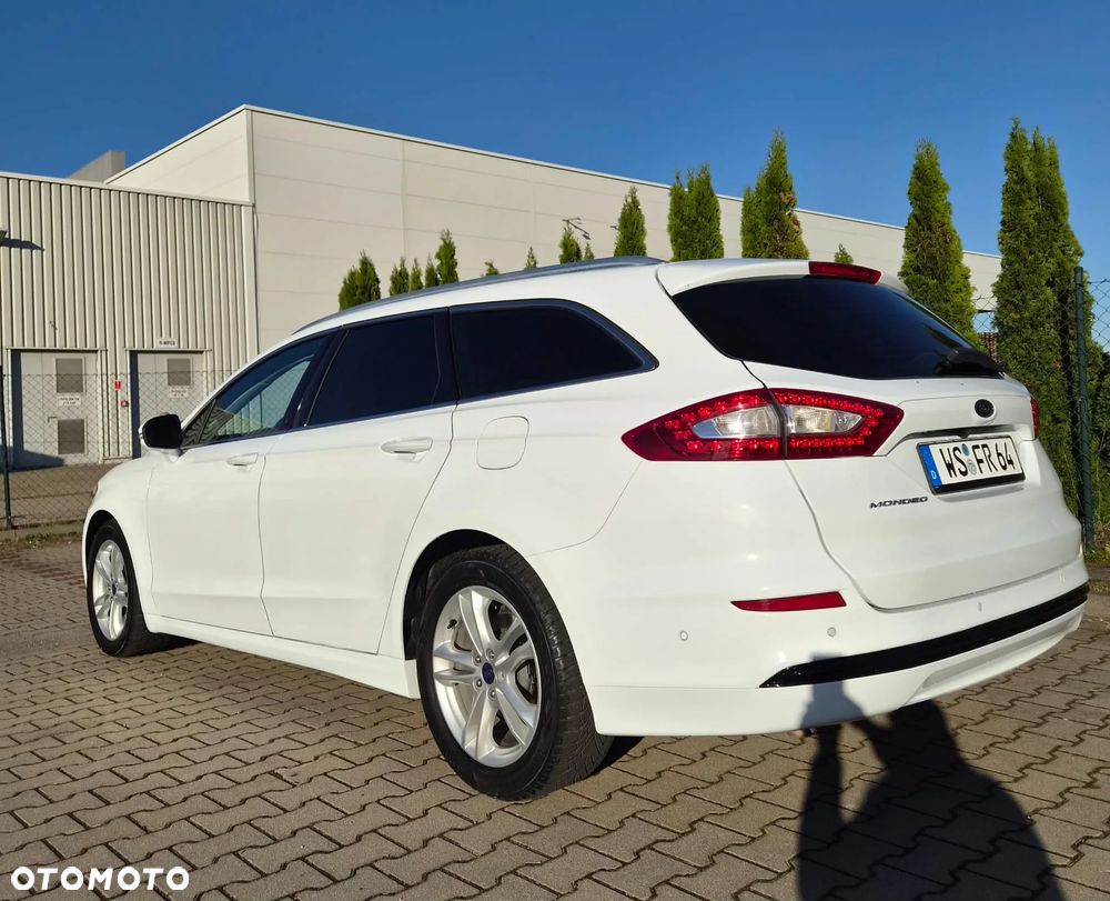 Ford Mondeo - 17