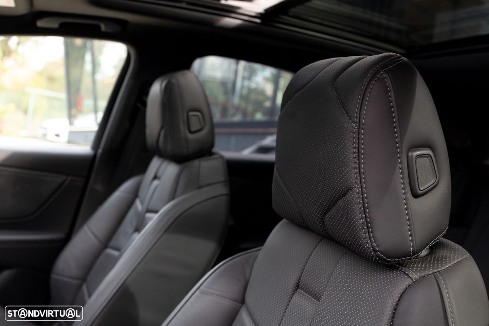 DS DS7 Crossback E-Tense Performance Line EAT8 - 40