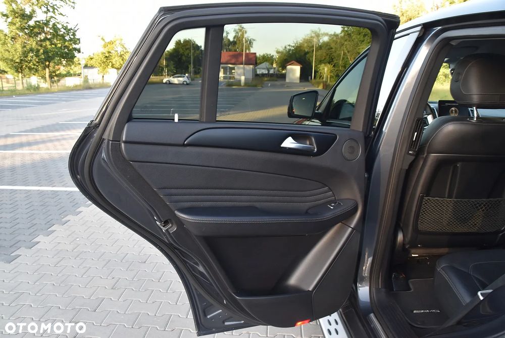 Mercedes-Benz GLE 450 AMG 4-Matic - 14