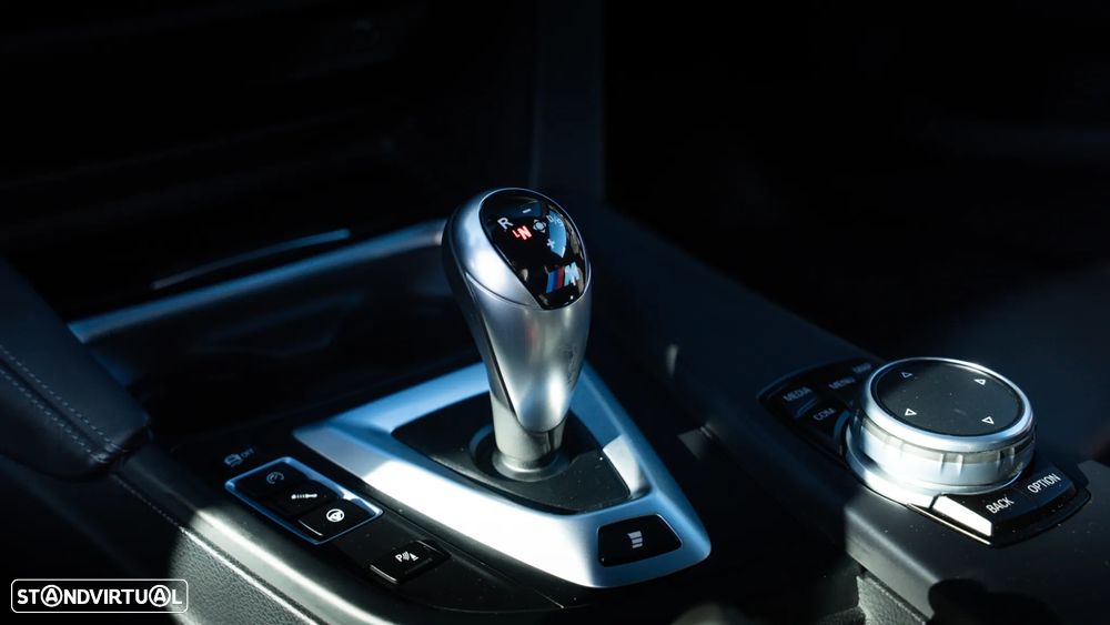 BMW M4 Coupe DKG Competition - 43