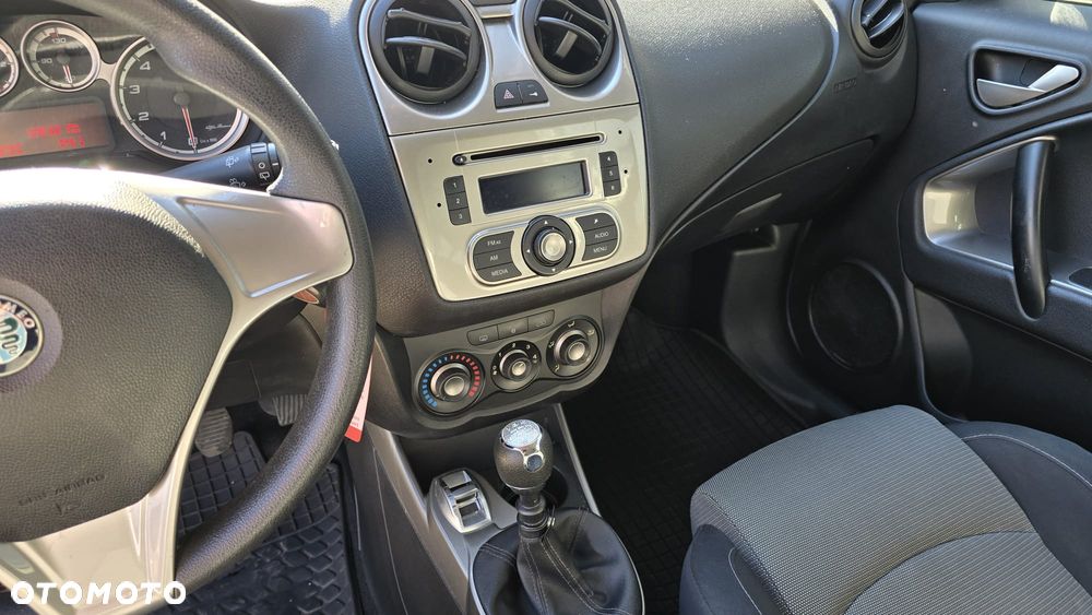 Alfa Romeo Mito 1.4 16V - 7