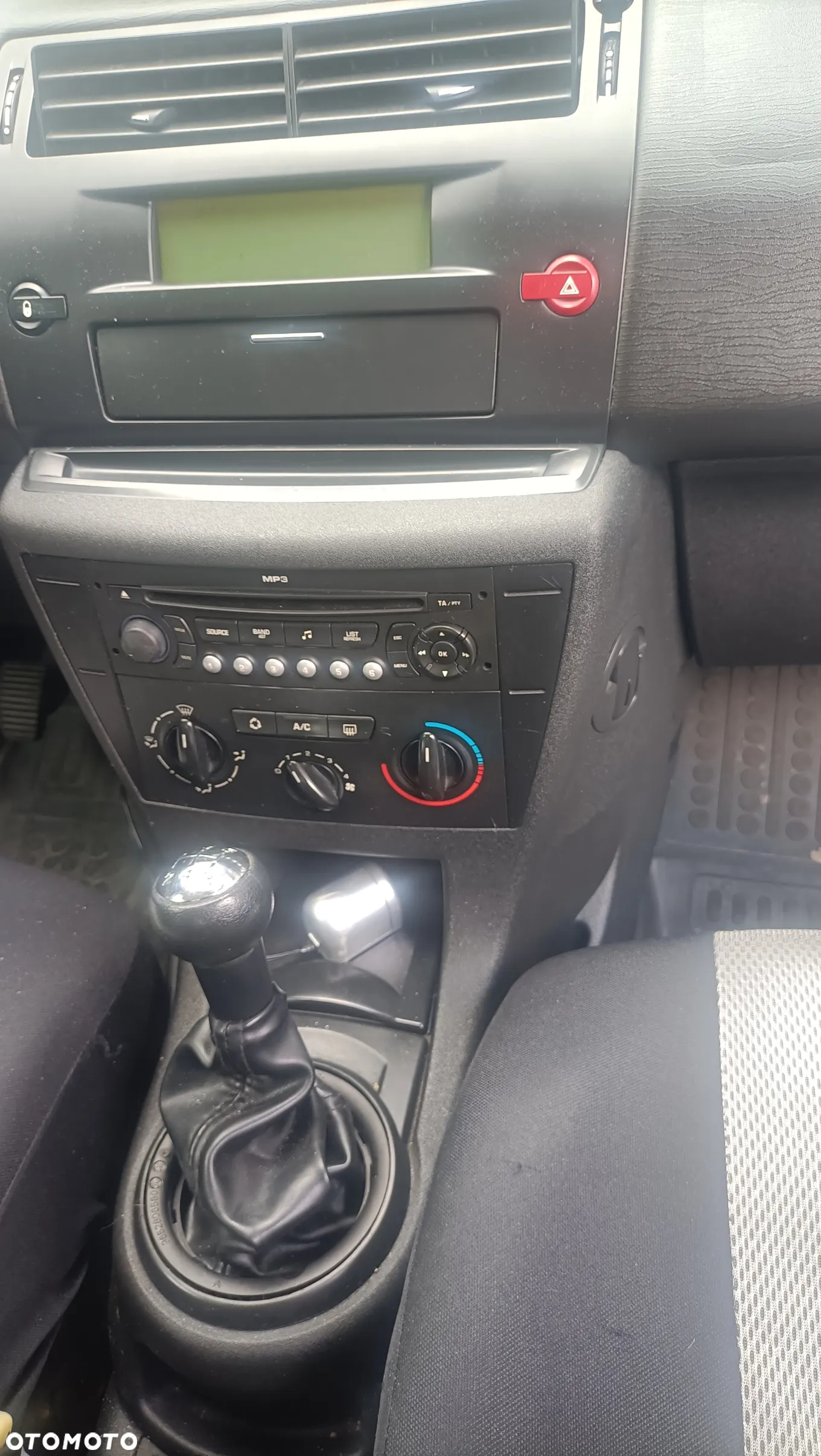 Citroën C4 1.6 HDi X - 11