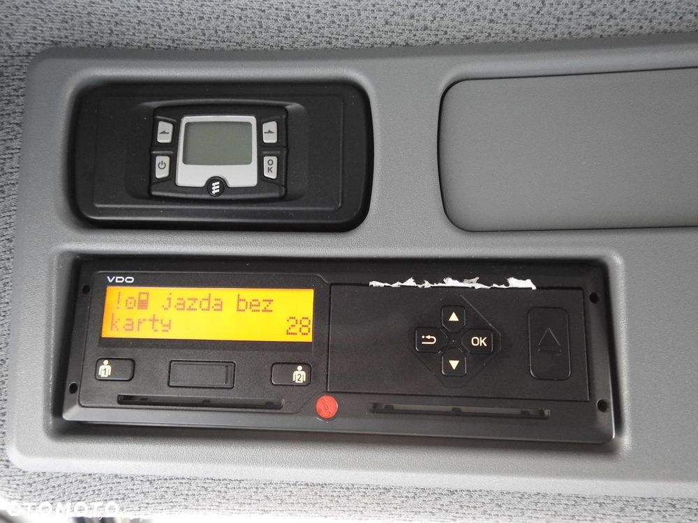 Mercedes-Benz ATEGO 12.24 KONTENER CHŁODNIA -10*C WINDA 16 PALET FUNKCJA GRZANIA ZASILANIE 230V WEBASTO KLIMATYZACJA TEMPOMAT LEDY PNEUMATYKA AUTOMAT BLIŹNIACZE KOŁA  240 - 39