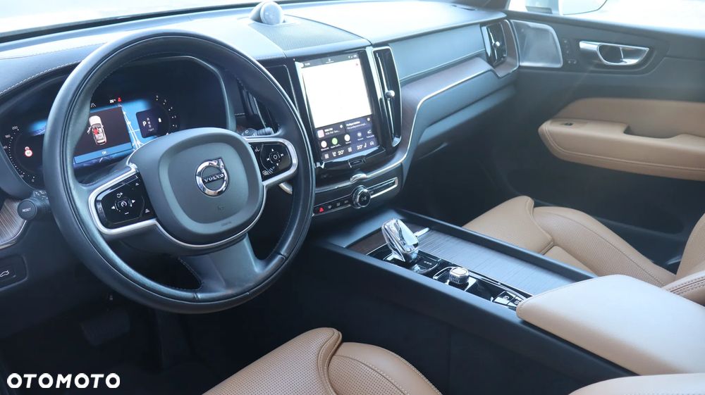 Volvo XC 60 B5 D AWD Inscription - 13