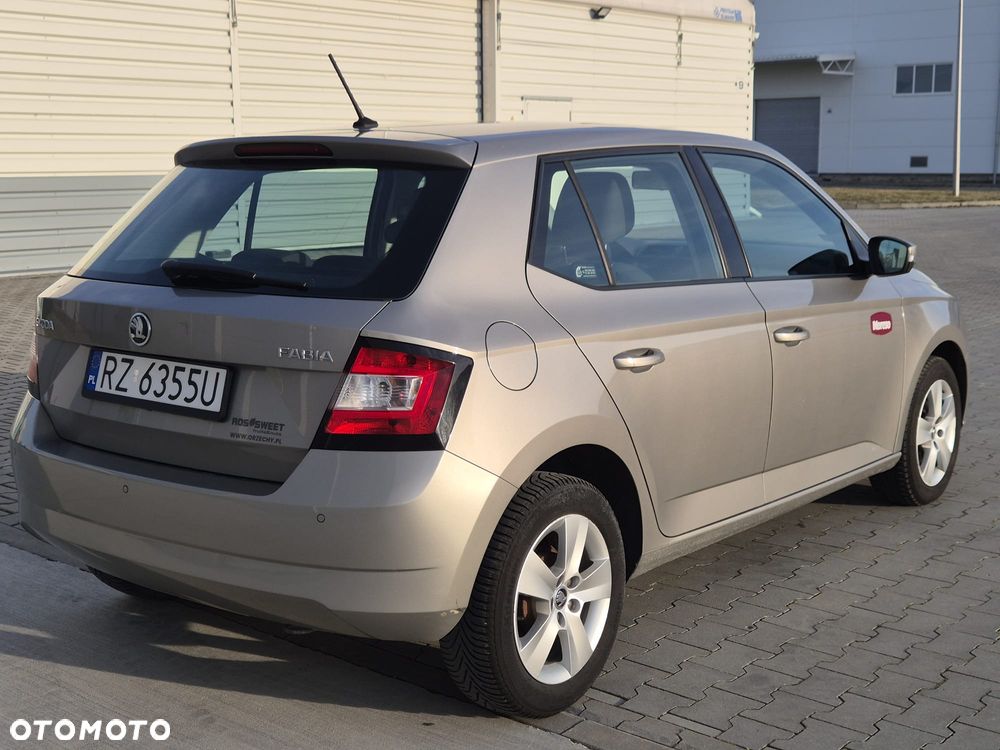 Skoda Fabia 1.0 TSI Active - 8