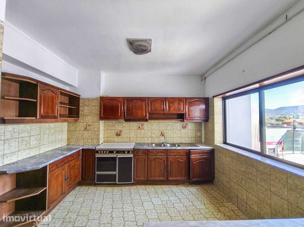 Apartamento T3 com varanda e terraço, Centro de Ponte de Lima - Grande imagem: 5/15