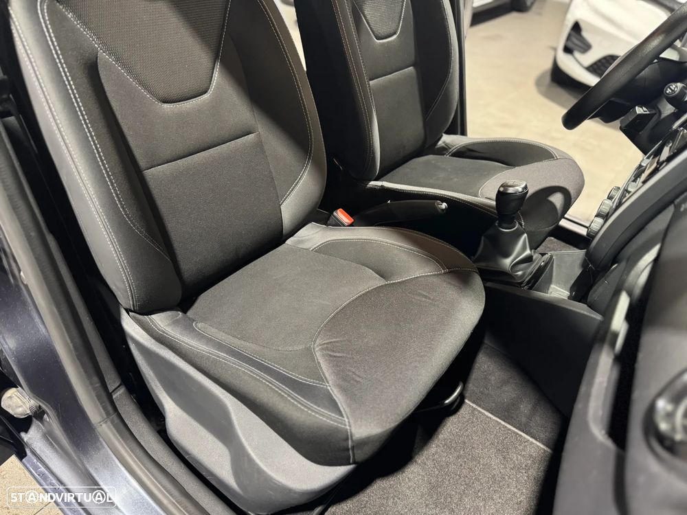 Renault Clio TCe 90 Dynamique - 20