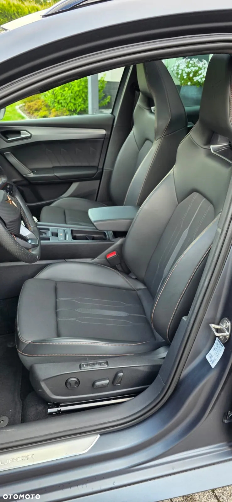 Cupra Leon Sportstourer 1.4 e-Hybrid (180 kW System) VZ - 27