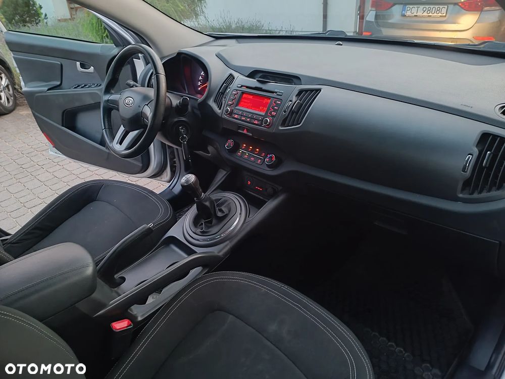 Kia Sportage 2.0 CVVT 4WD Vision - 13