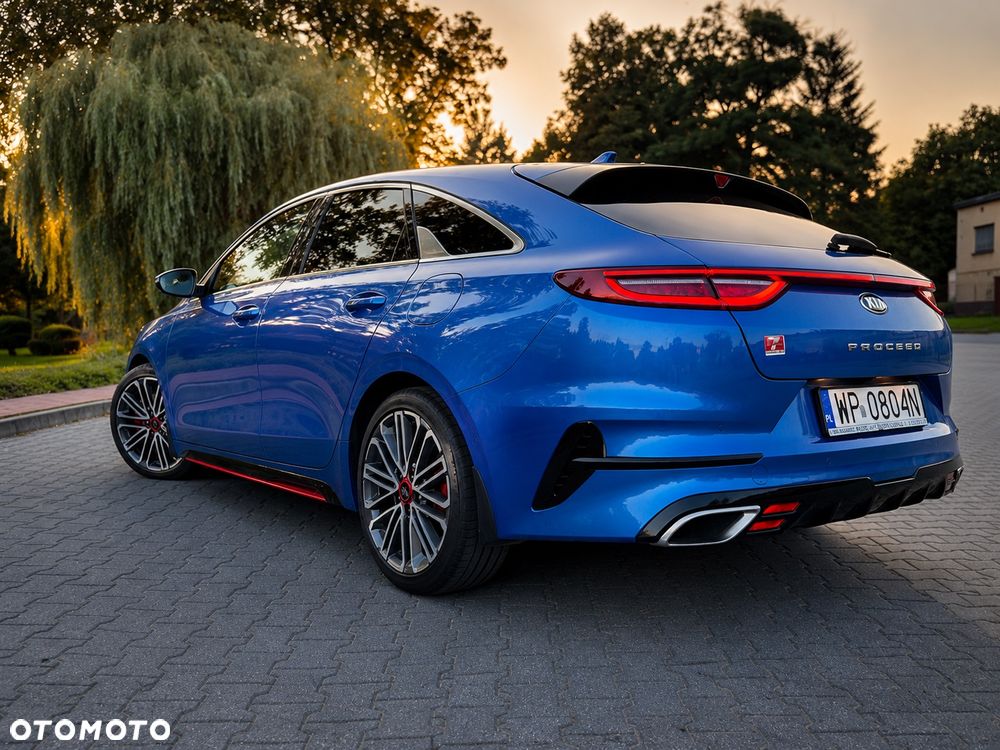 Kia ProCeed 1.6 T-GDI GT DCT - 4