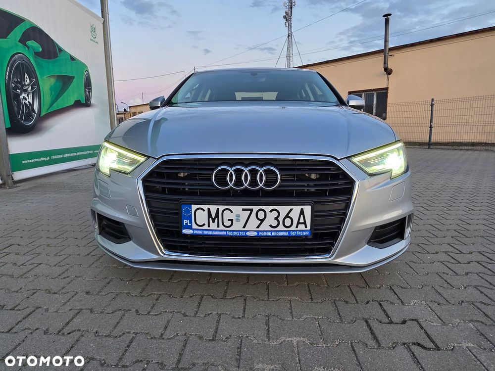 Audi A3 Limousine 1.6 TDI design - 4