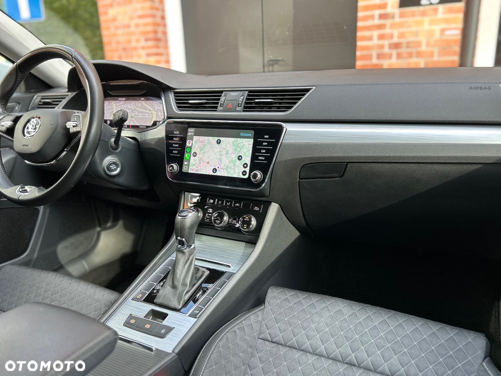 Skoda Superb 1.5 TSI Ambition DSG - 32