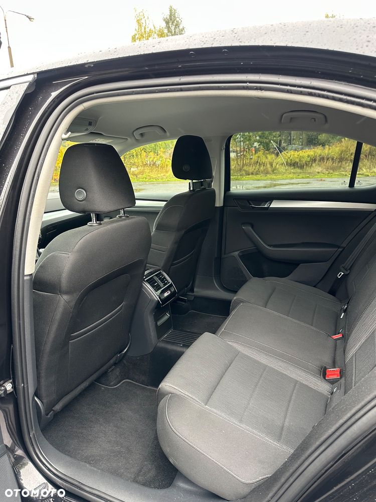 Skoda Superb 1.4 TSI Ambition - 6