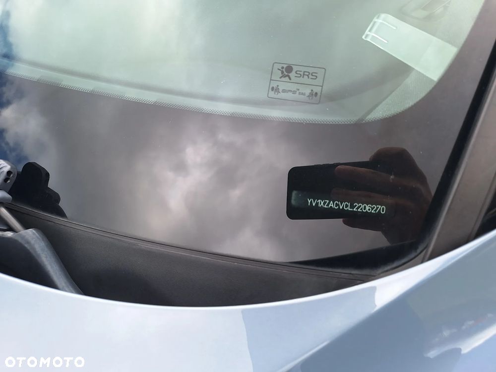 Volvo XC 40 T4 AWD R-Design - 13