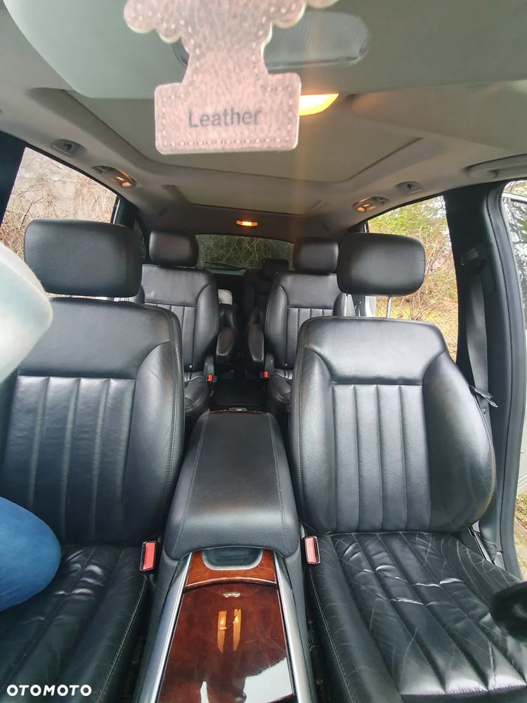 Mercedes-Benz GLB - 7