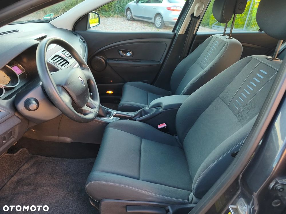 Renault Megane 1.6 16V Expression - 12