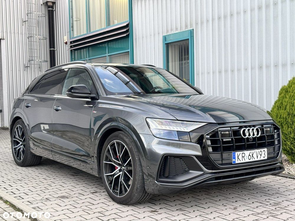 Audi Q8 - 3