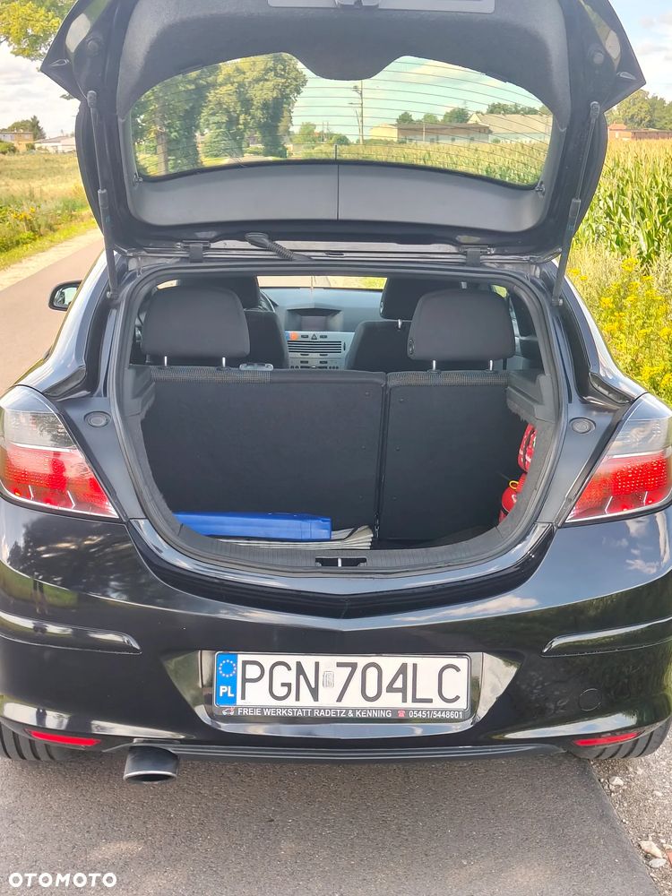 Opel Astra 1.6 Sport - 14