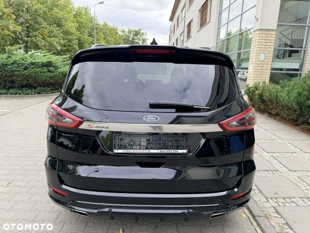 Ford S-Max - 8