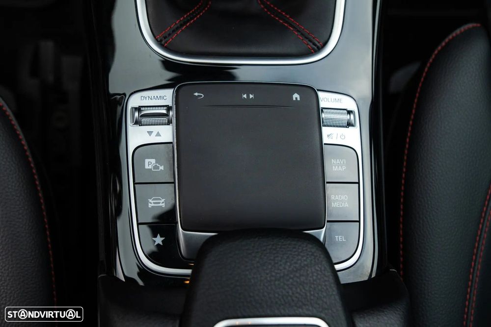 Mercedes-Benz CLA 180 - 18