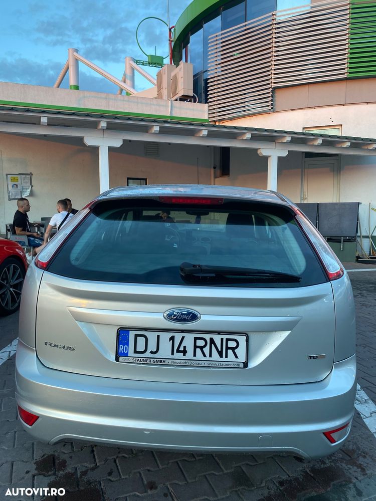 Ford Focus 1.8 TDCI Ghia - 4