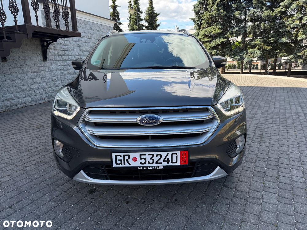 Ford Kuga 1.5 EcoBoost 2x4 Titanium - 6