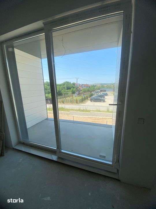 Apartament 3 camere, 2 bai, 2 balcoane, 72mp utili – bloc nou Apahid — fotografia 1