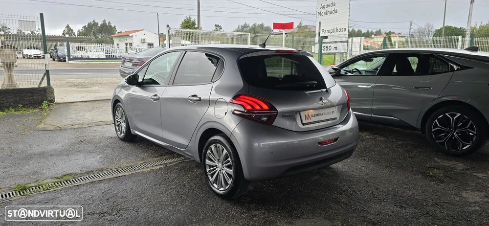 Peugeot 208 1.5 BlueHDi Signature - 7