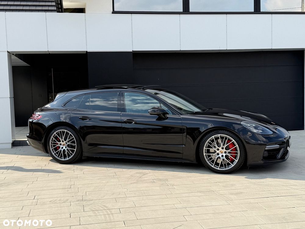 Porsche Panamera Turbo - 26