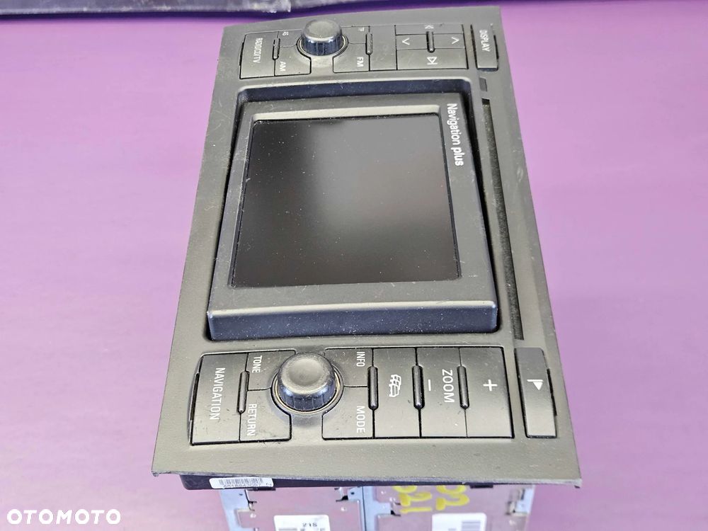 Radio 2 DIN Radioodtwarzacz 4B0035192K Blaupunkt Navigation Plus Audi A4 B6 B7 A6 C5 Ksiażka Kod - 12