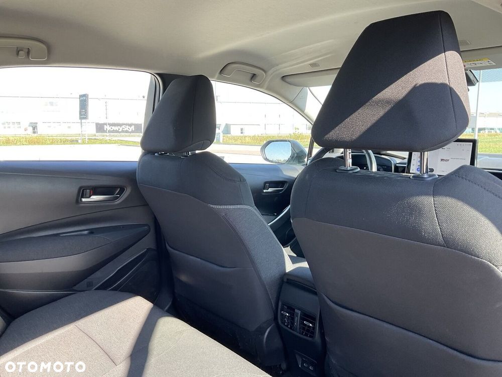 Toyota Corolla 1.8 Hybrid Comfort - 18