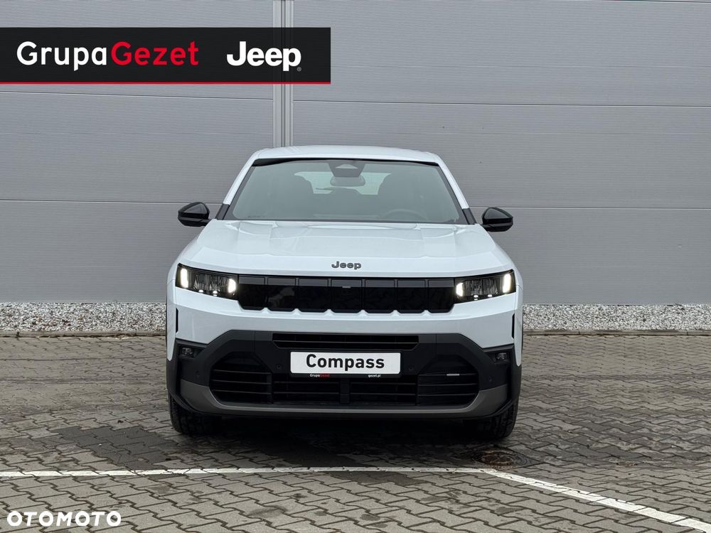 Jeep Compass - 2