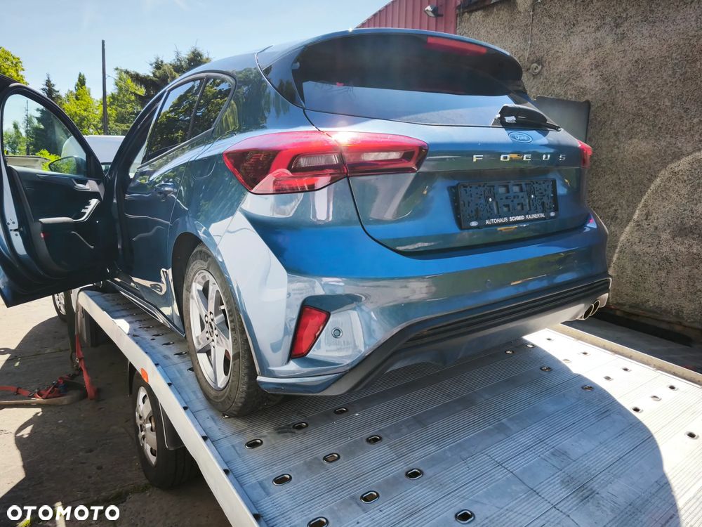 Ford Focus 1.0 EcoBoost Start-Stopp-System ST-LINE - 2