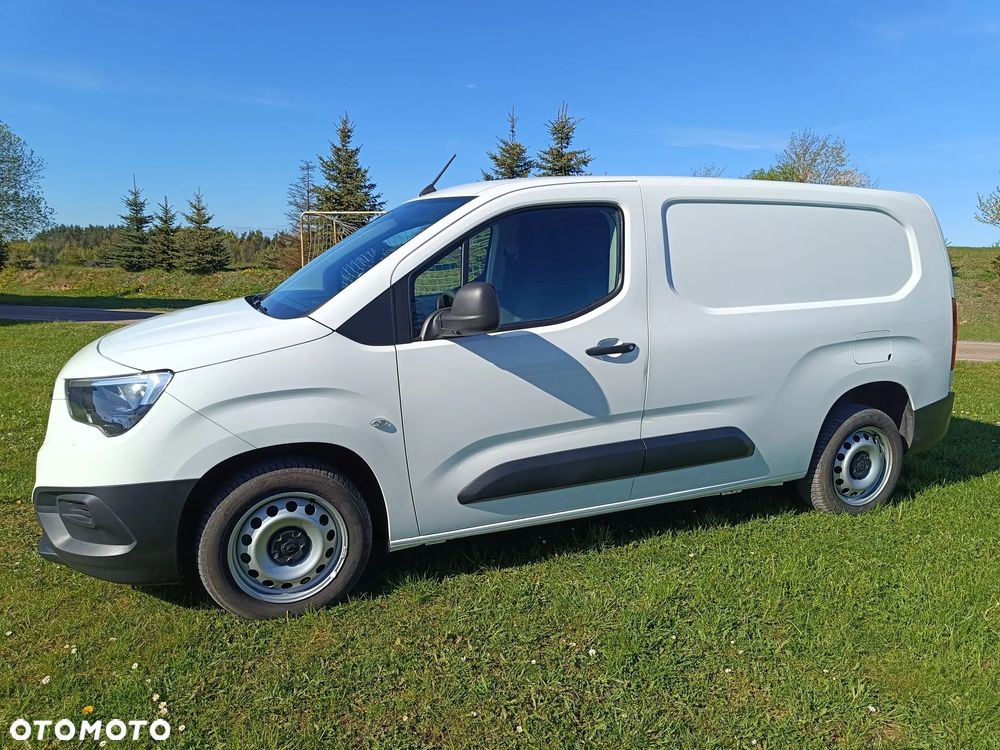 Opel COMBO - 13