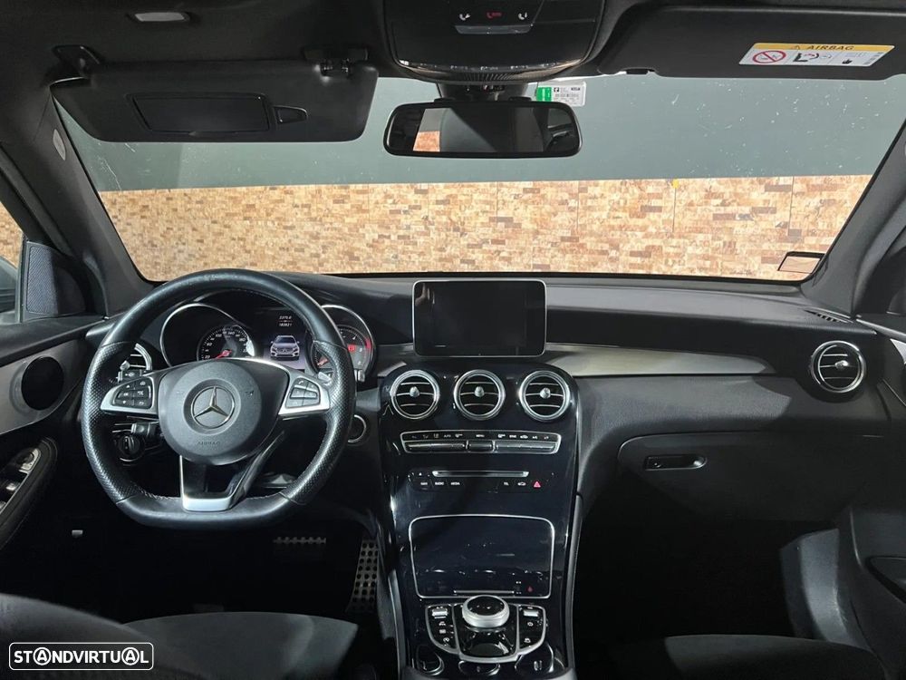 Mercedes-Benz CLA 250 - 11