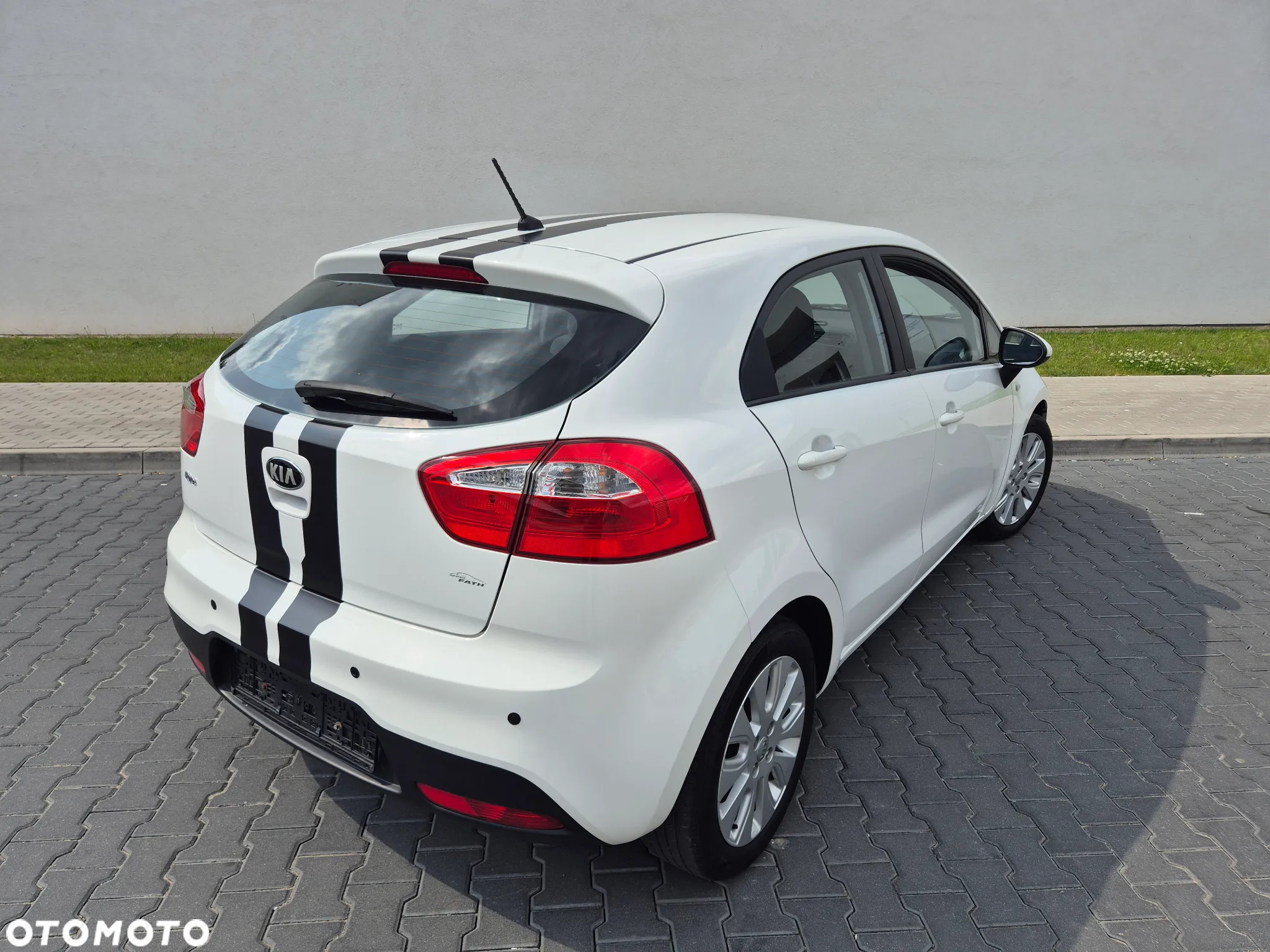 Kia Rio 1.2 Attract - 7