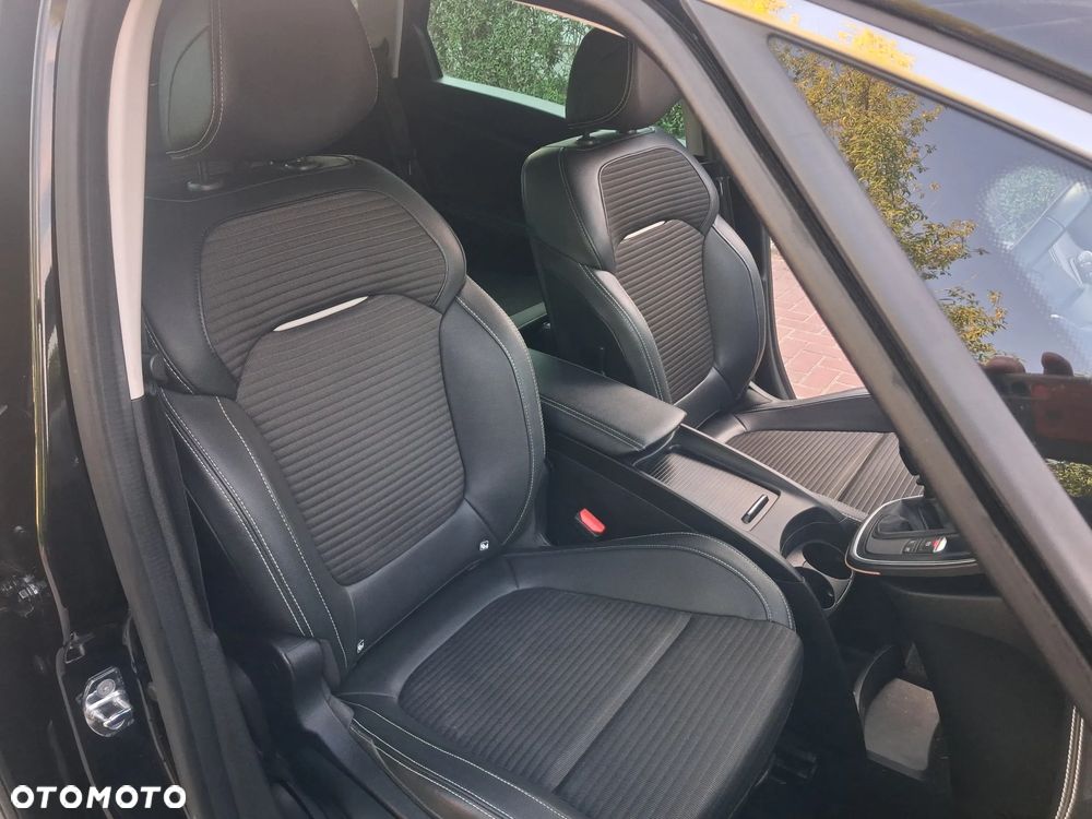 Renault Scenic BLUE dCi 120 BUSINESS EDITION - 16