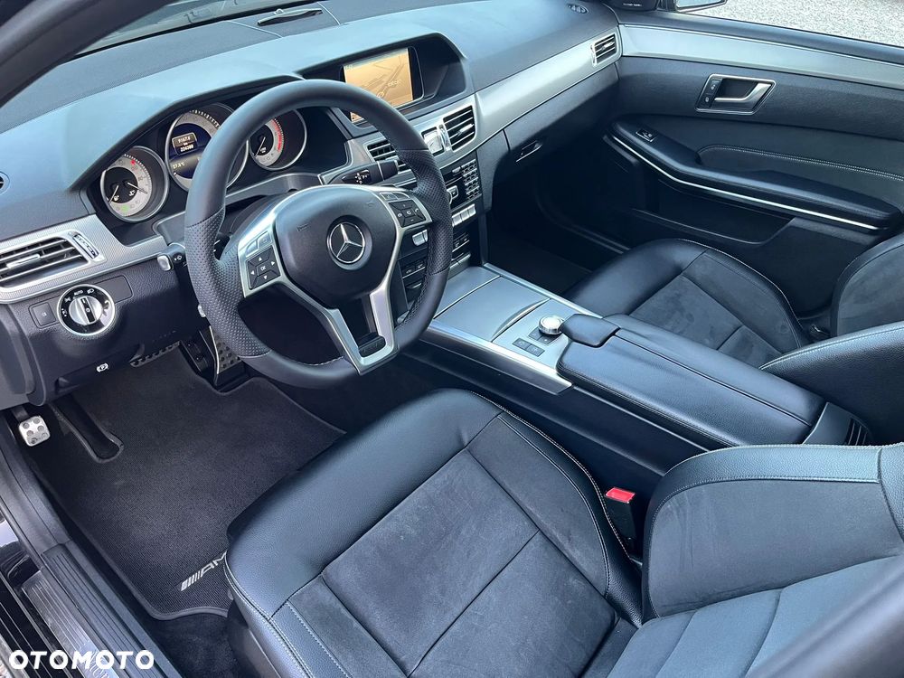 Mercedes-Benz Klasa E 250 CDI DPF BlueEFFICIENCY 7G-TRONIC Avantgarde - 27