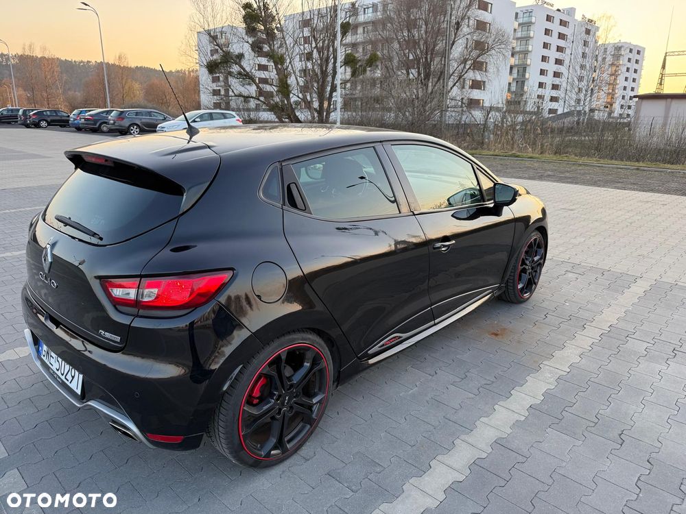 Renault Clio TCe 220 EDC R.S Trophy - 5