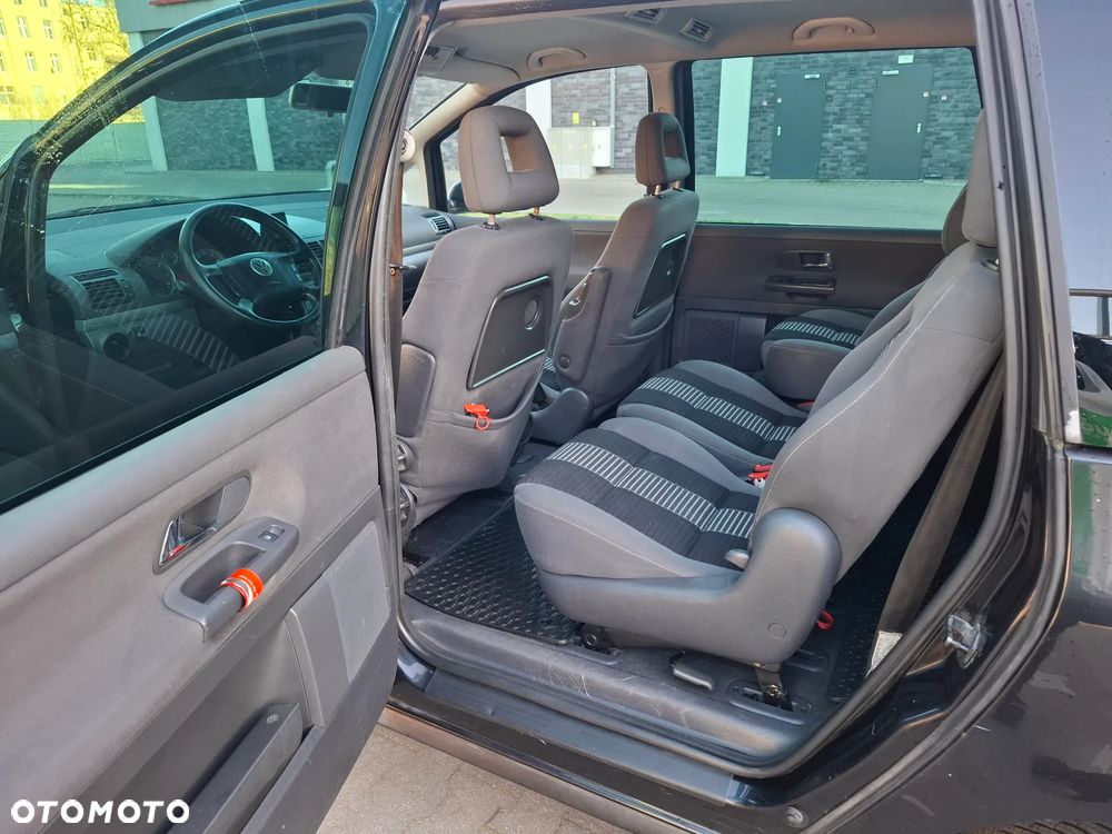 Volkswagen Sharan 2.0 TDI Comfortline - 15