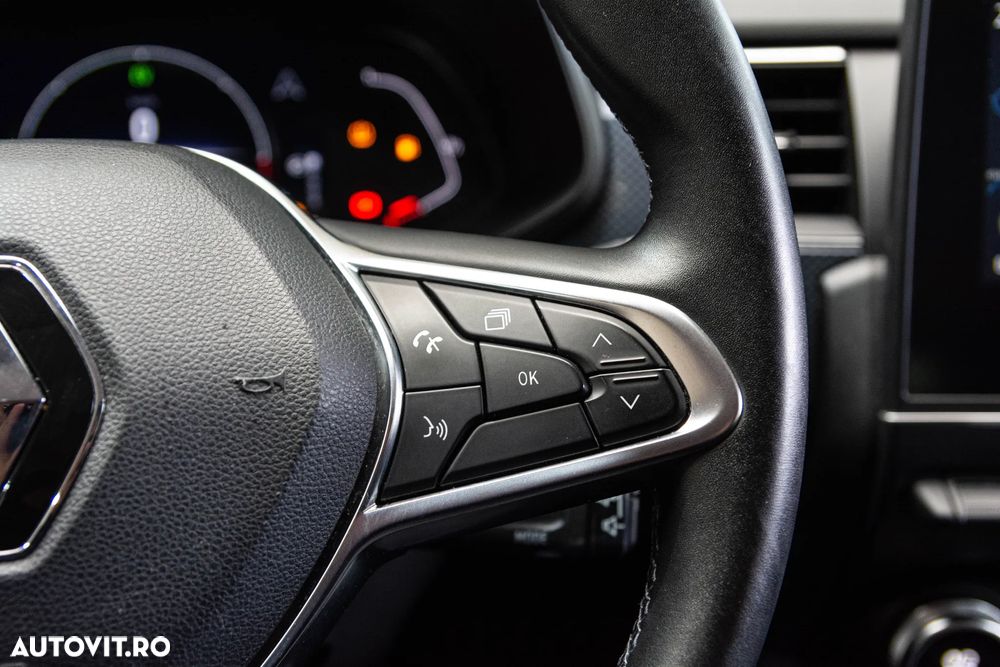 Renault Arkana E-TECH 145 Evolution - 21