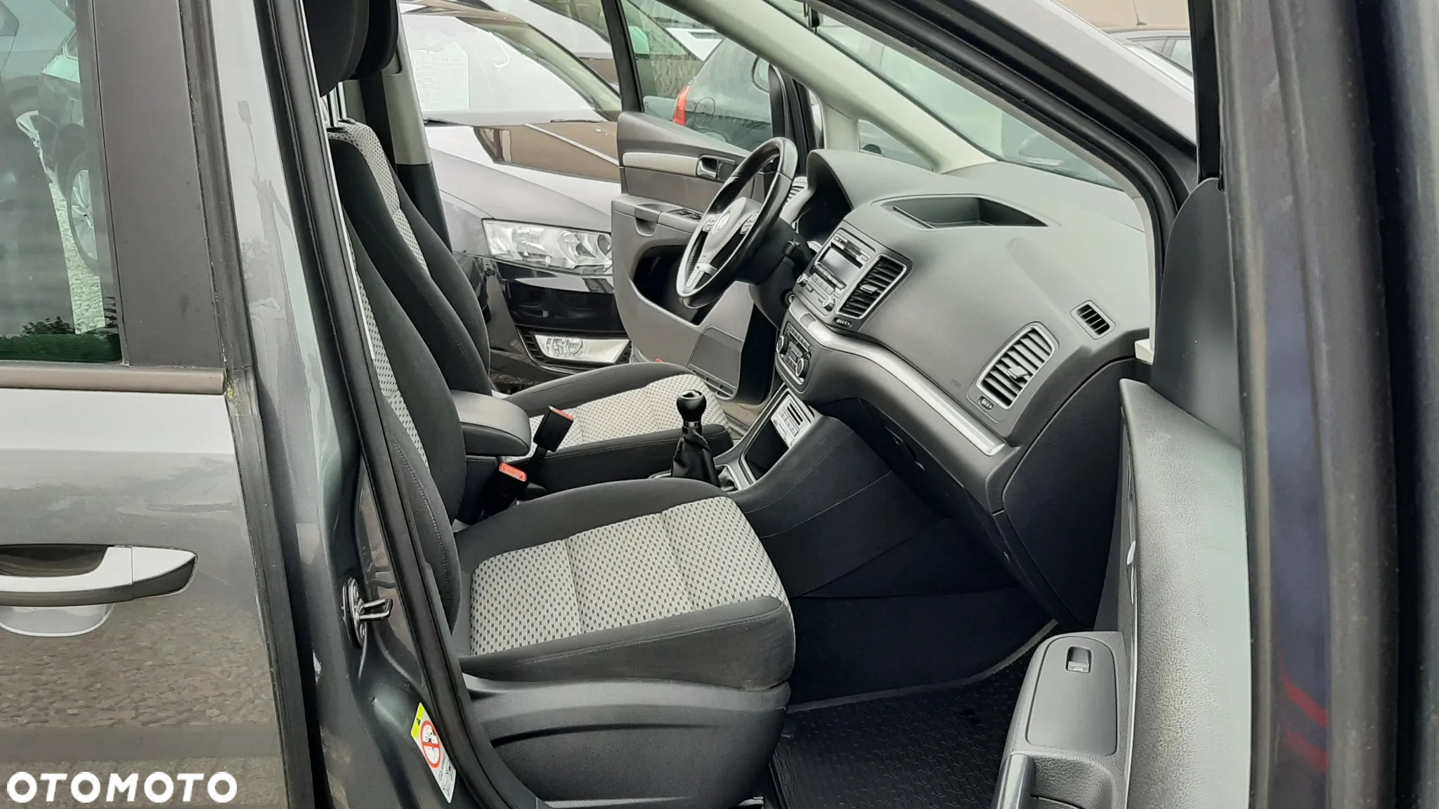 Volkswagen Sharan 2.0 TDI Special - 7