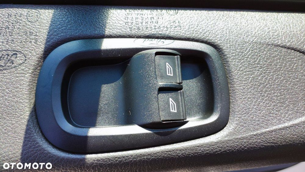 Ford Transit Custom - 23