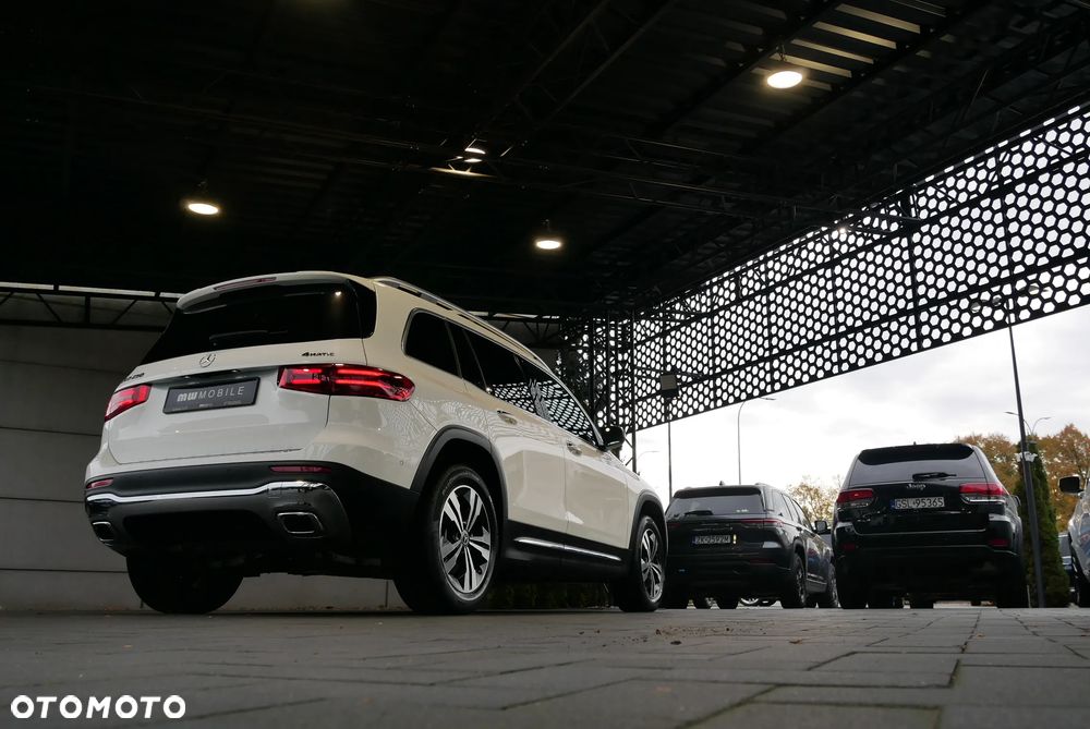 Mercedes-Benz GLB 250 4Matic 8G-DCT - 40