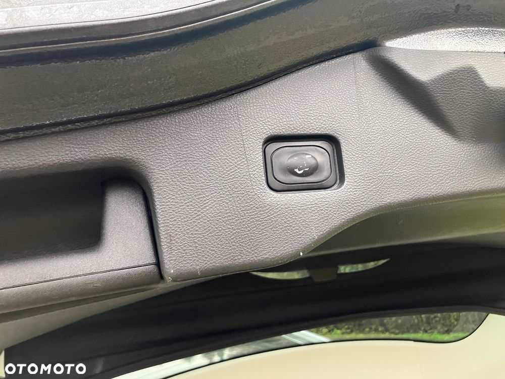 Ford Mondeo 2.0 EcoBlue Business Edition - 16