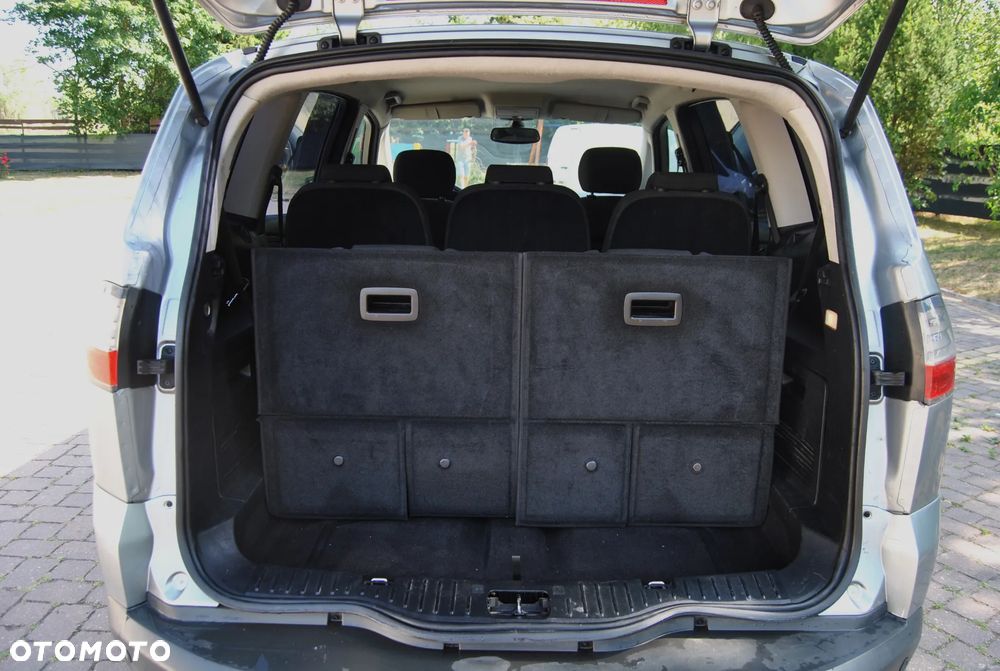 Ford S-Max 2.0 Ambiente - 13