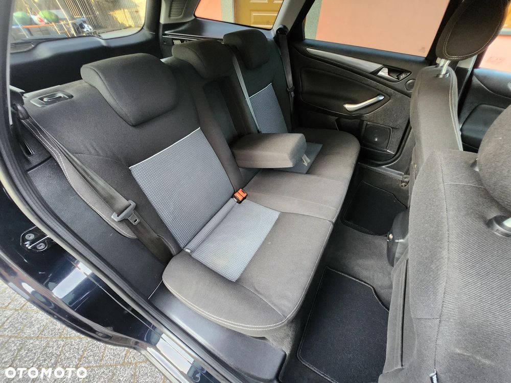 Ford Mondeo 1.6 TDCi Titanium - 8