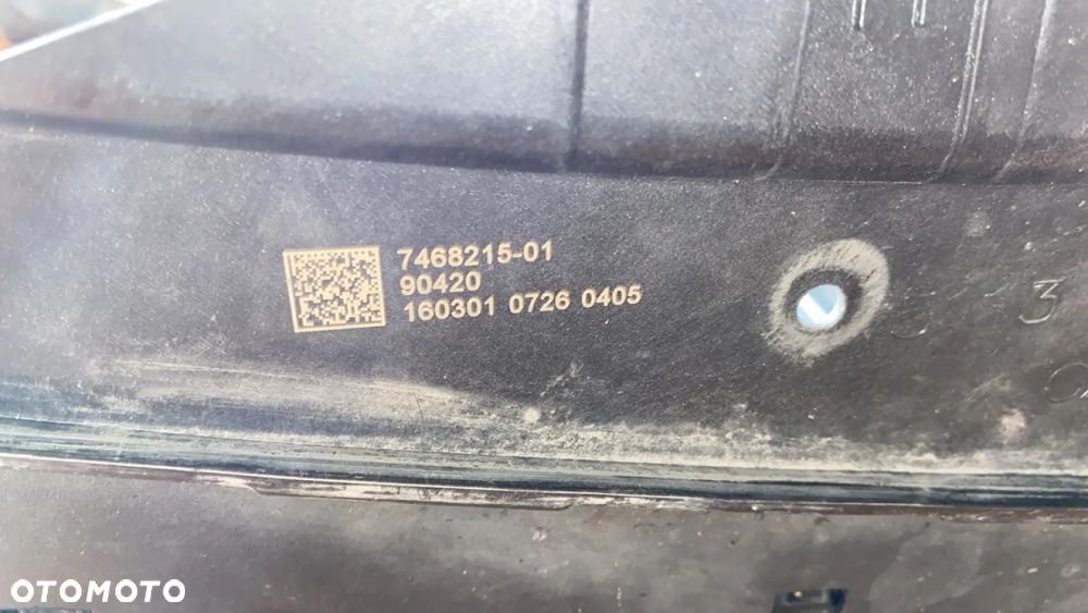 BMW 7 G11 G12 ŻALUZJA GRILL POWIETRZA 7468215 EUROPA USZKODZONA - 9